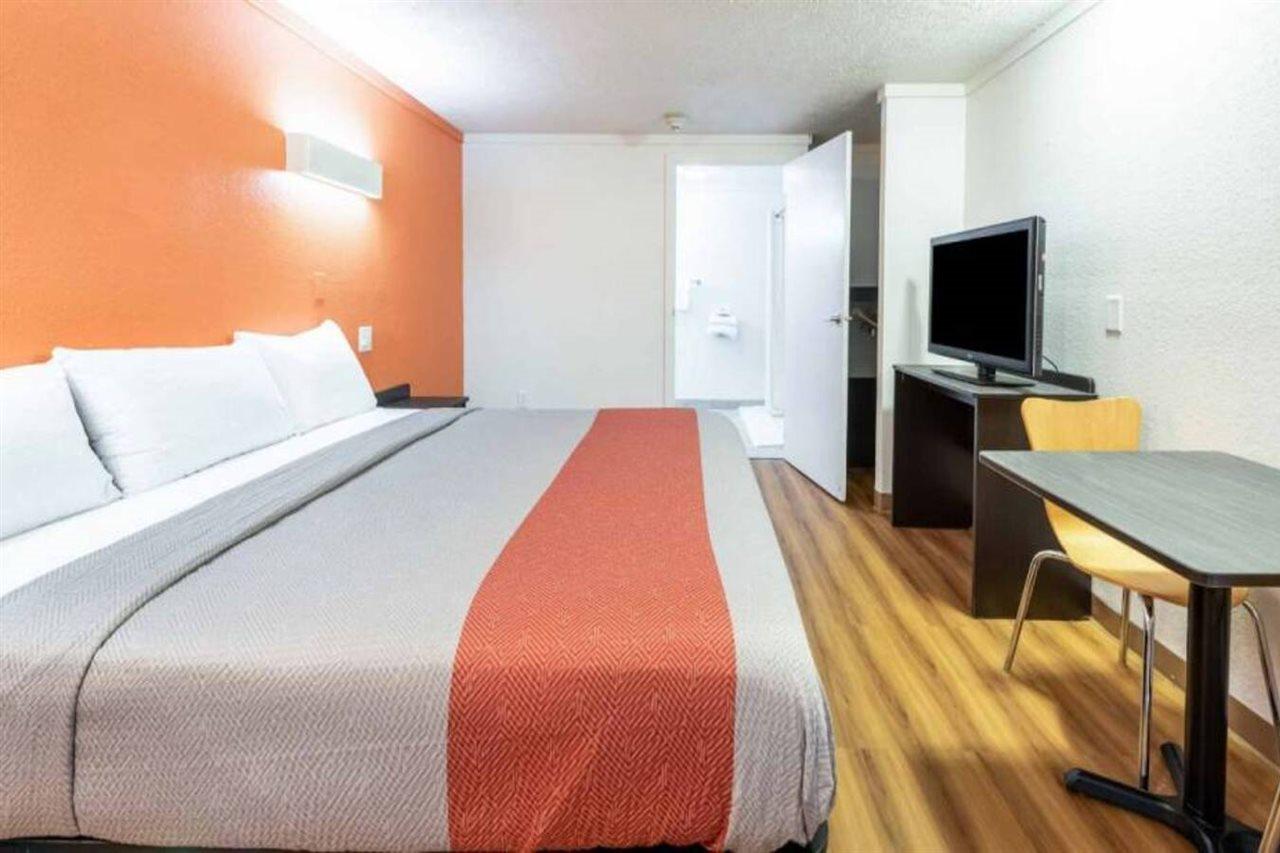 Motel 6-Mansfield, Oh Eksteriør billede