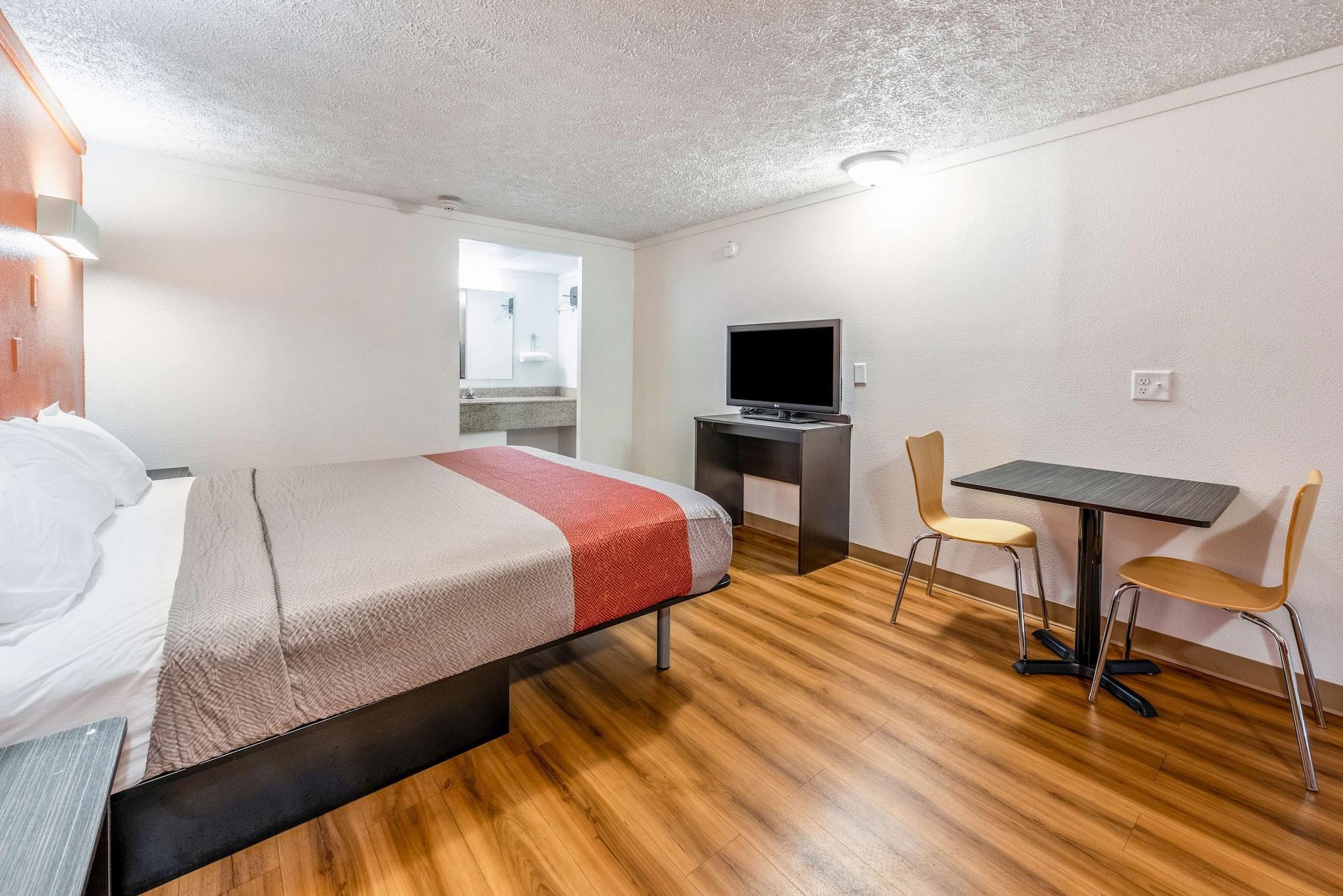 Motel 6-Mansfield, Oh Eksteriør billede
