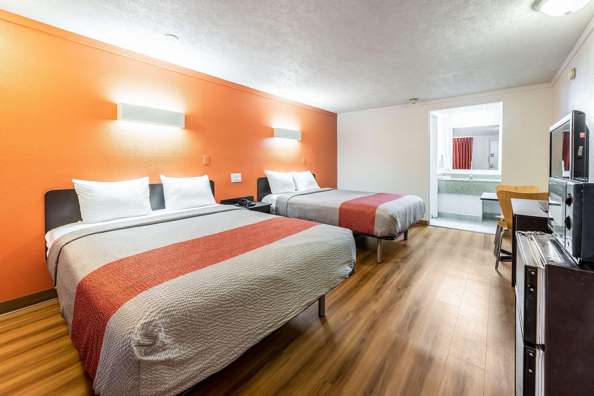 Motel 6-Mansfield, Oh Eksteriør billede