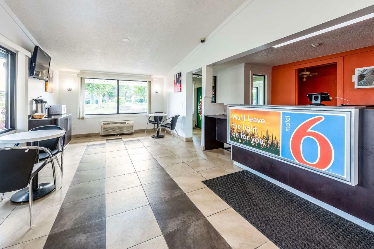 Motel 6-Mansfield, Oh Eksteriør billede