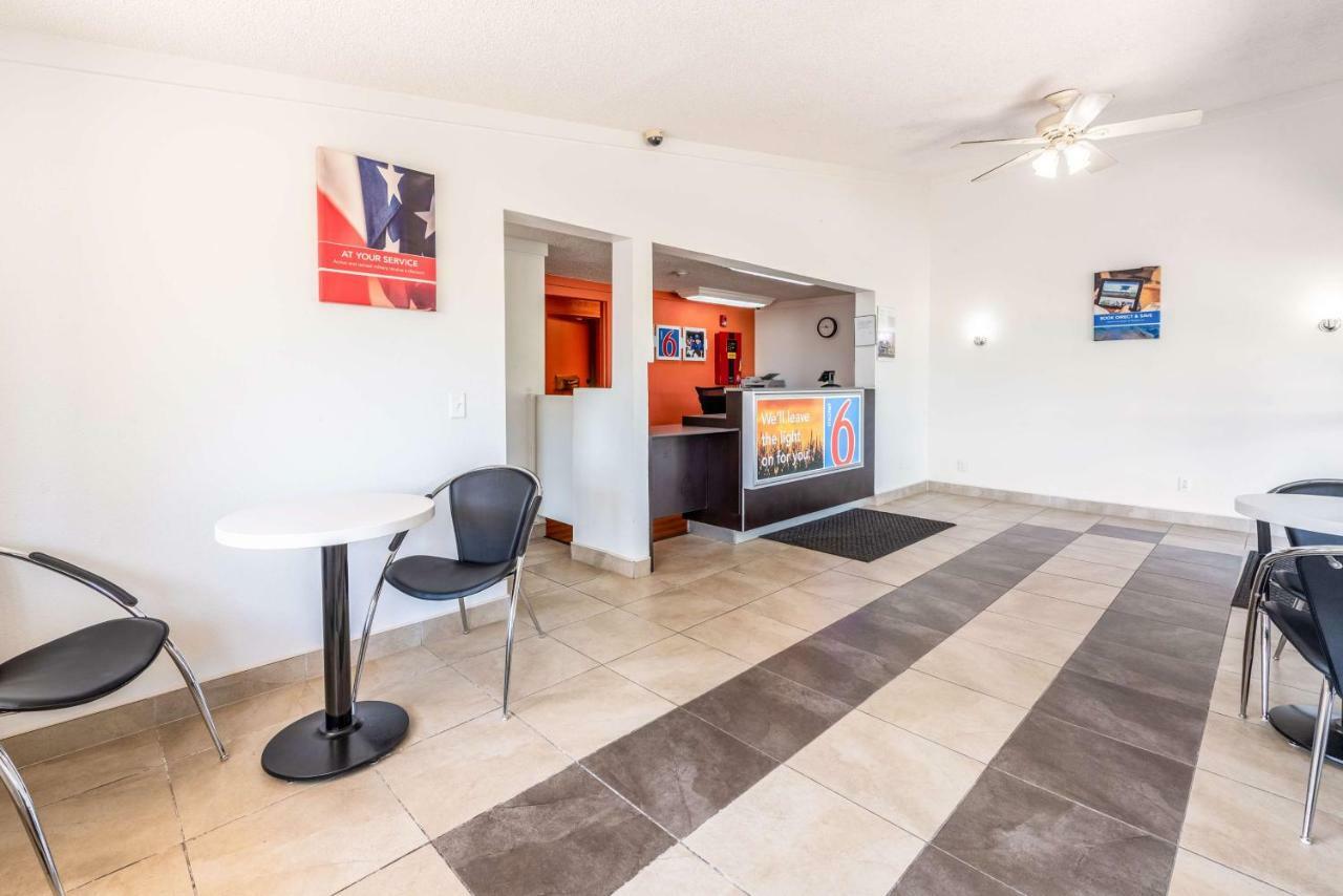Motel 6-Mansfield, Oh Eksteriør billede